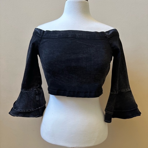 Zara Tops - NWOT Zara Ruffle Off Shoulder Denim Crop Top SIZE S Bell Sleeve Black Acid Wash